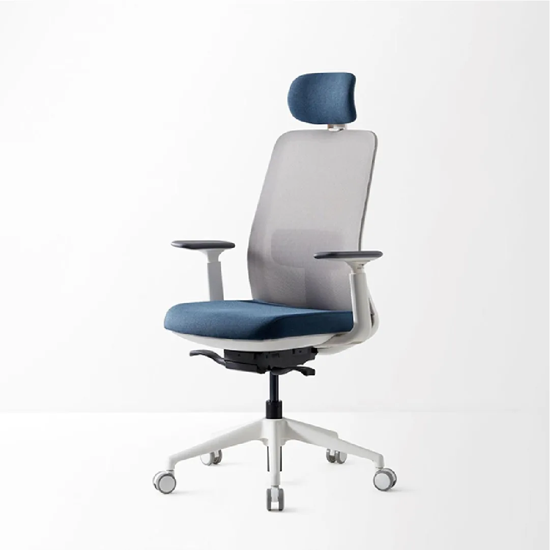 ICON High-Back Mesh Chair with Headrest - Black Saudi Arabia 6